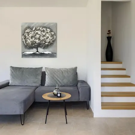 Modern Casa Stefani With Pool In Buje 빌라 Kaštel